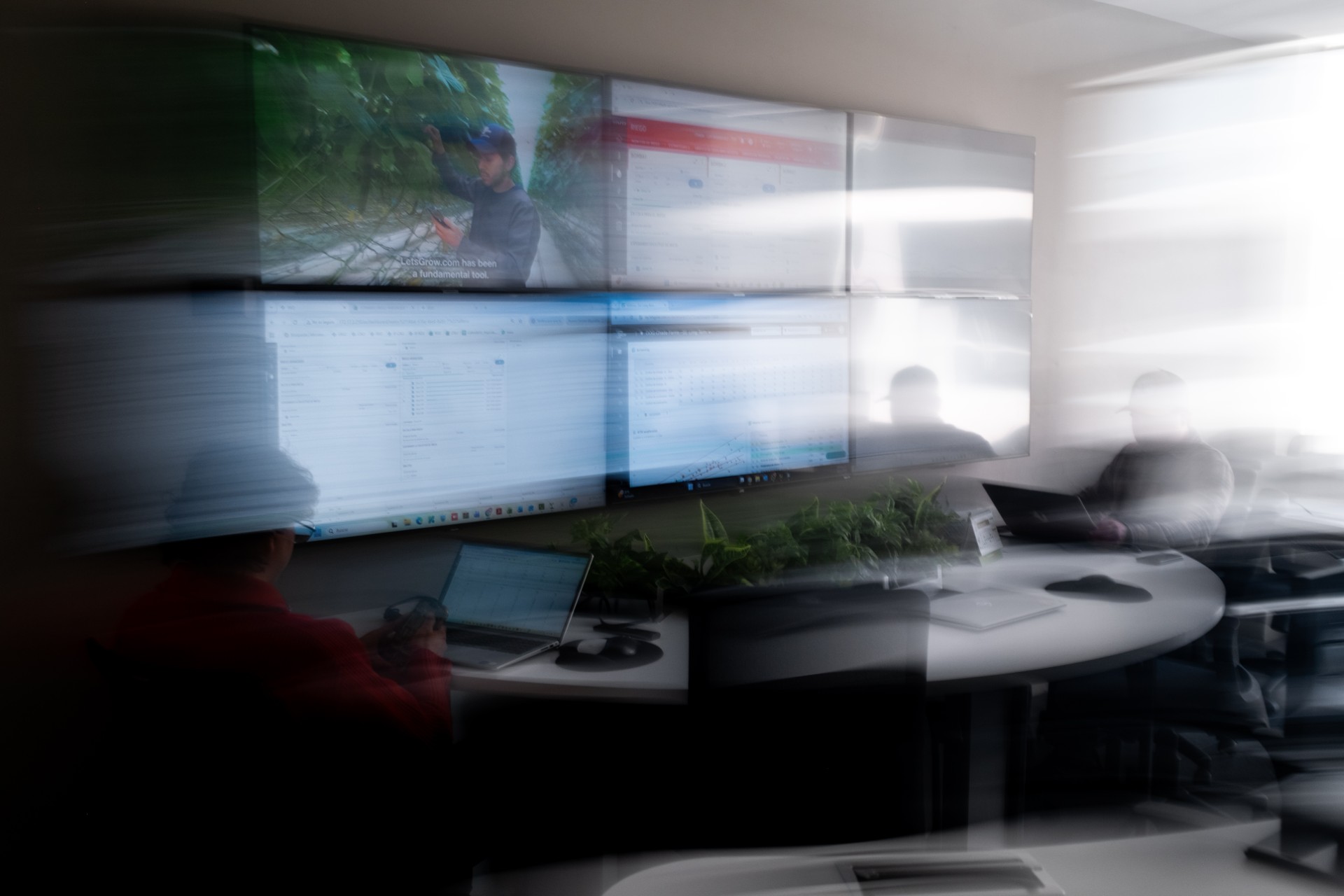 Beyond Dashboard Fatigue: From Raw Data to AI Driven Insights